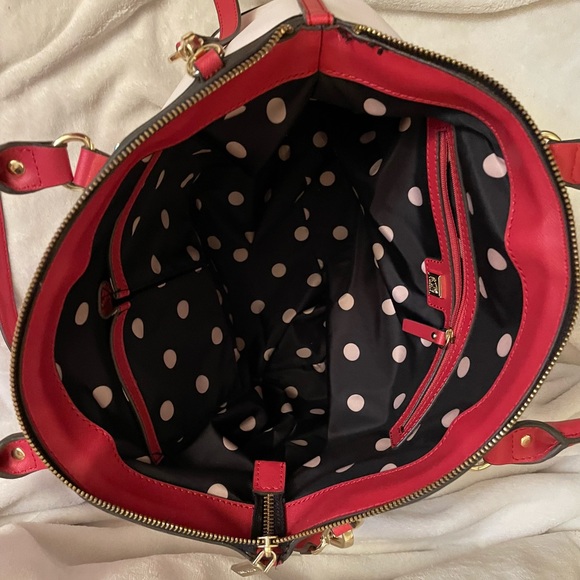 👜 Beautiful Anne Klein Purse 👜 - Picture 4 of 7